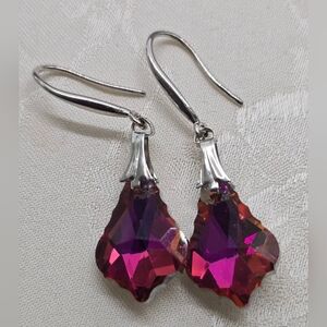 Faceted Pink-Purple Crystal Drop Earrings in Silver Tone